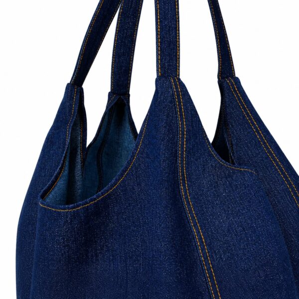 detalle bolsa mezclilla tipo camiseta detalle bolsa de mezclilla azul tipo camiseta